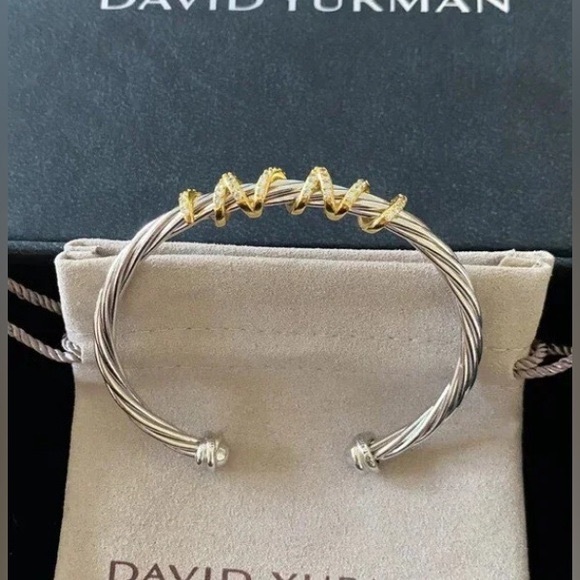 David Yurman 4mm Silver and Gold Cable Bracelet Sz M - Picture 2 of 6